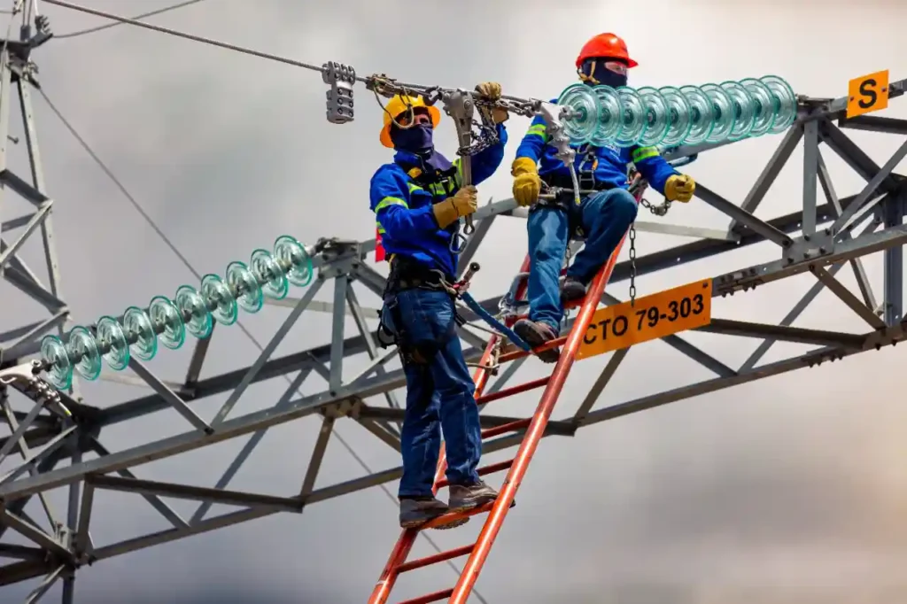 Importancia de la electricidad industrial en los procesos productivos